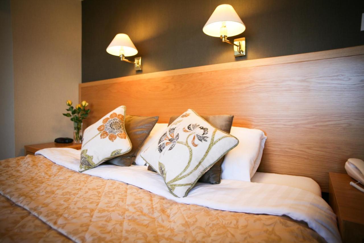 The Tomich Hotel מראה חיצוני תמונה